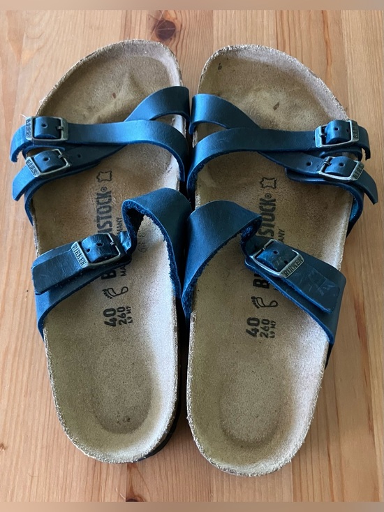 Birkenstock Shoes - GUC Franca Birkenstock Women’s Size 9 Navy Buckle Sandals worn twice